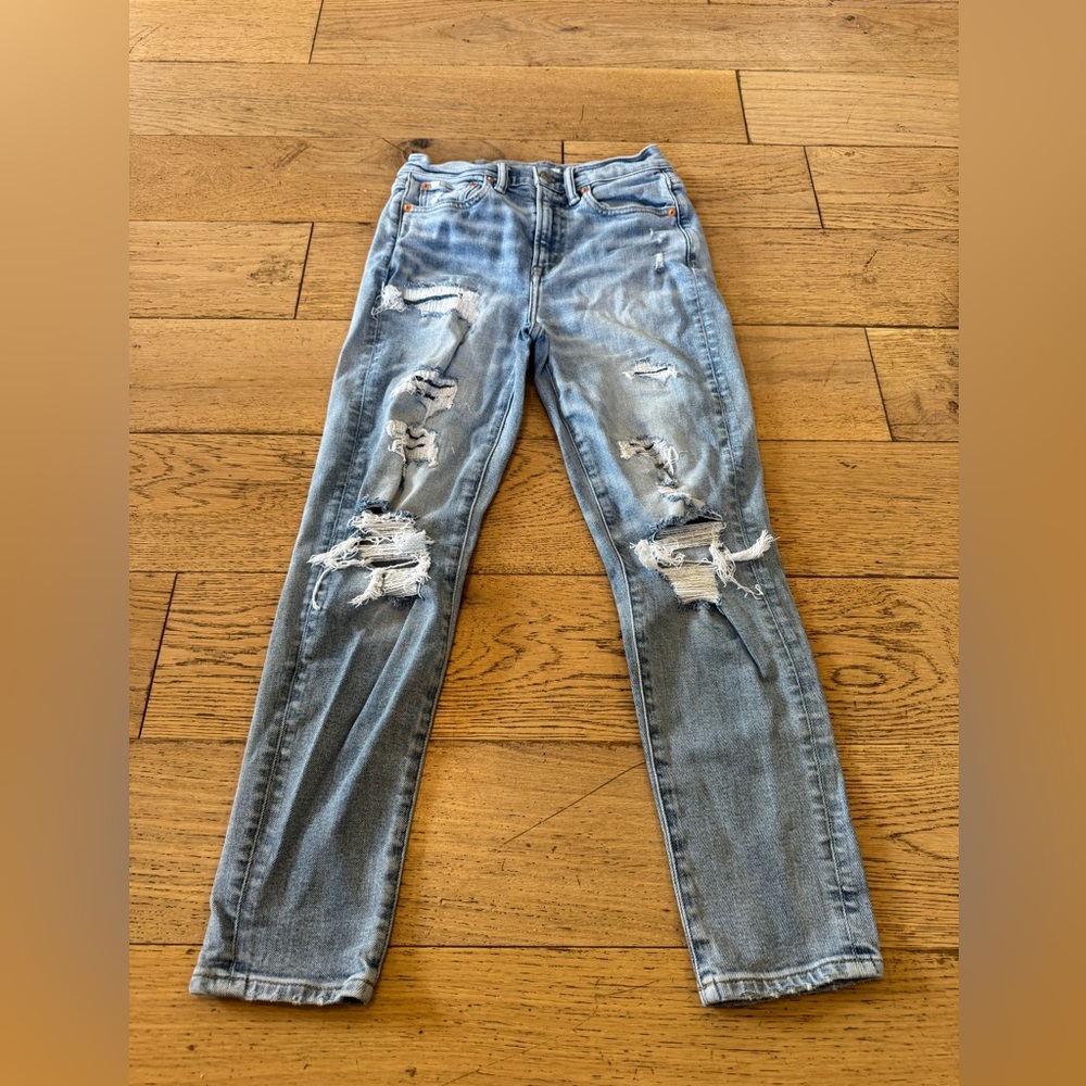 AE77 Short Court Distressed Blue Jeans Women's‎ Sz 0